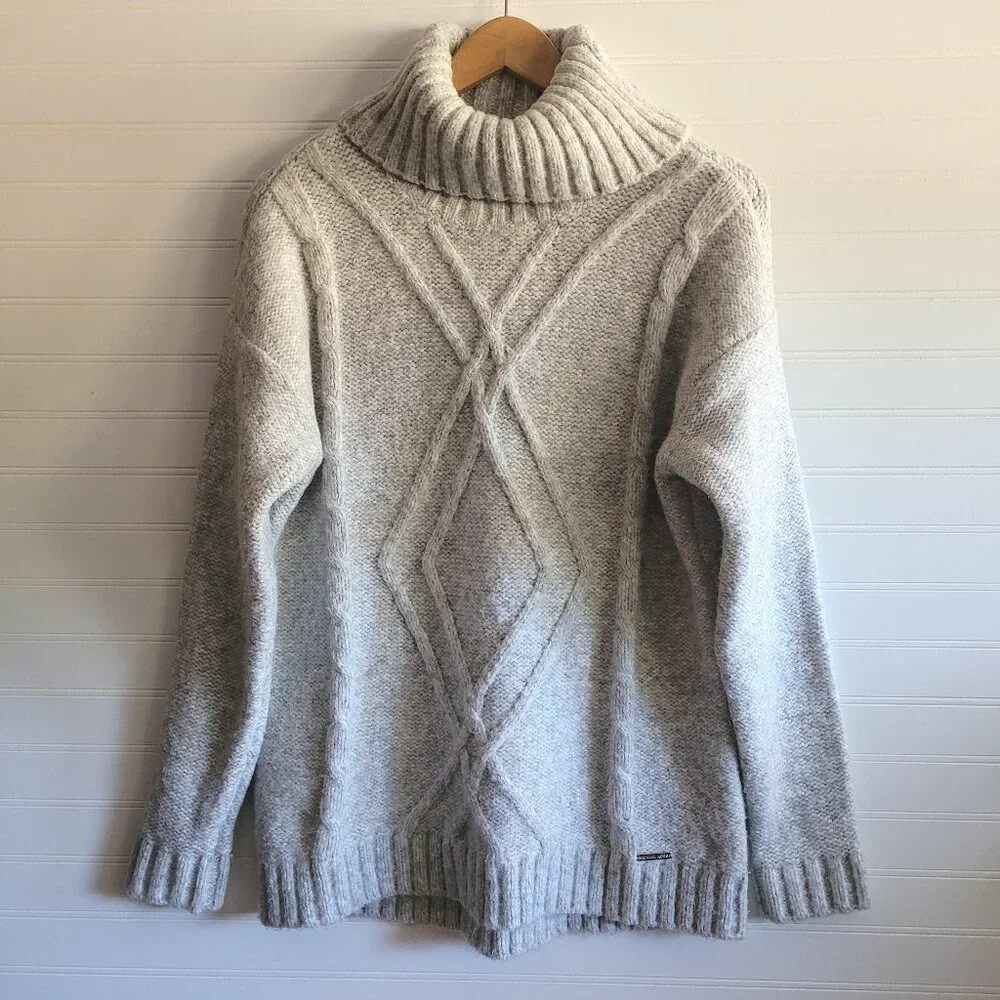Michael Kors Sweater Medium Grey Cream Chunky Fisherman Knit Cable Turtleneck - Picture 1 of 10
